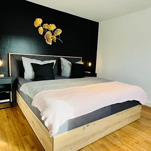 Shadow Sleep Apartment Schonungen